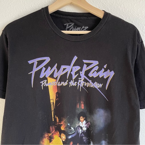 PRINCE Black Purple Rain Prince And The Revolution Short Sleeve Graphic Band Tee - Picture 3 of 8